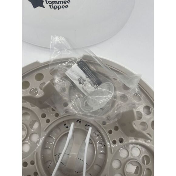 Tommee Tippee Micro Steam Microwave Sterilizer and Drier w/ One Binky EUC - Picture 3 of 5